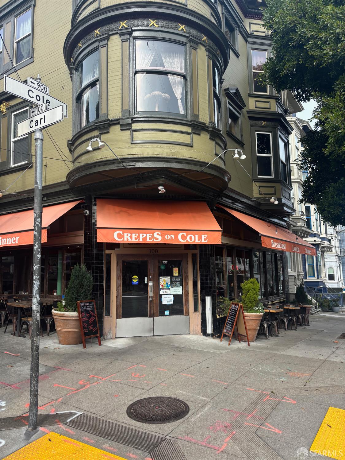 415 Carl Street