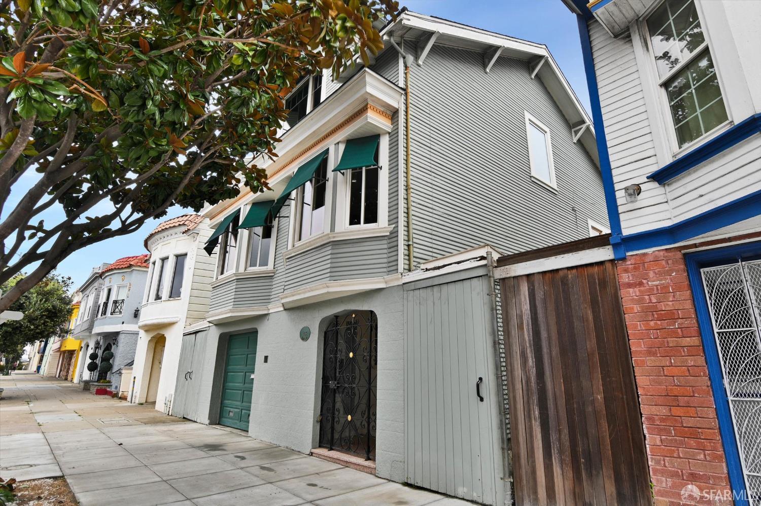 1458 Palou Avenue