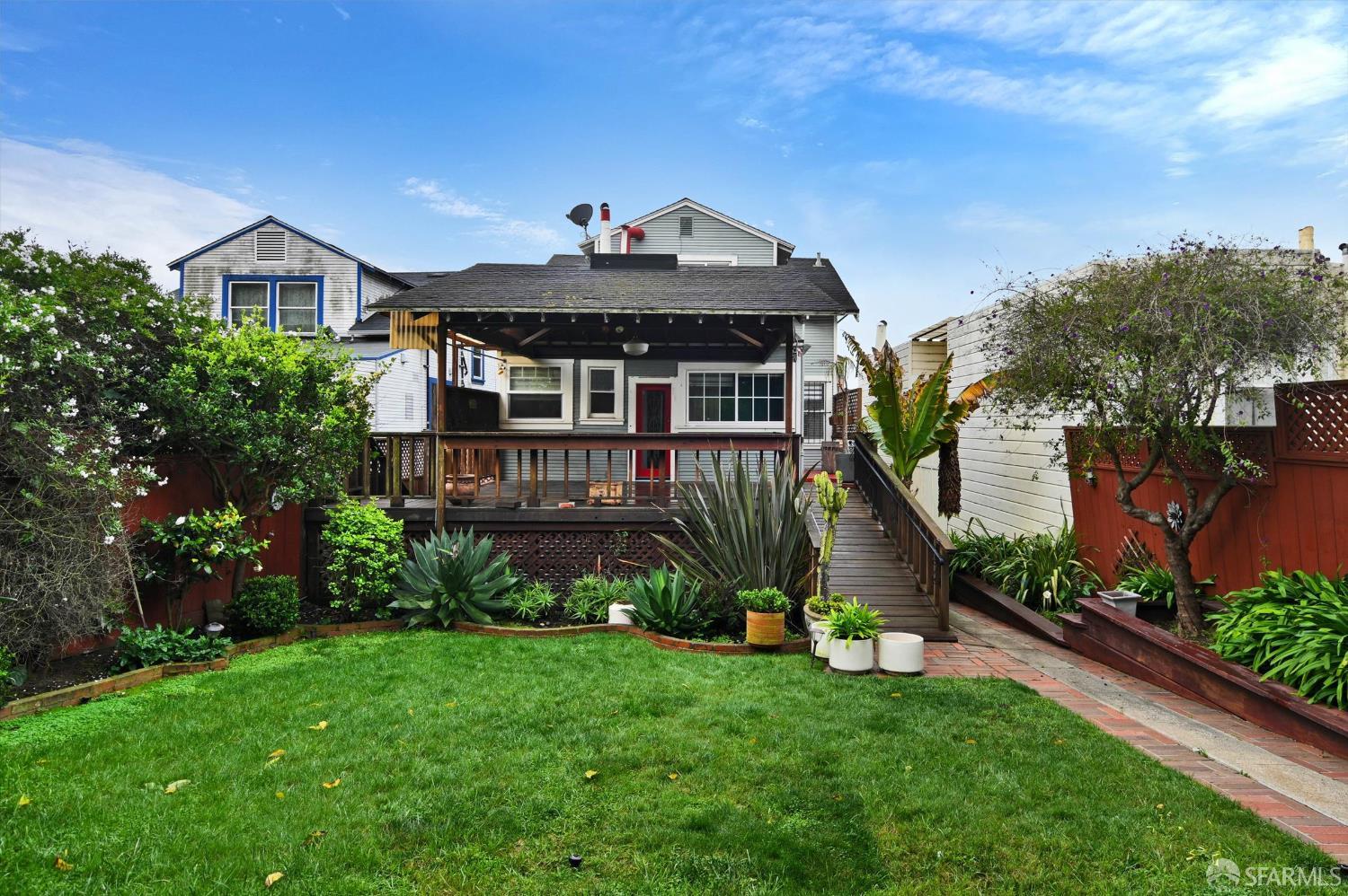 1458 Palou Avenue