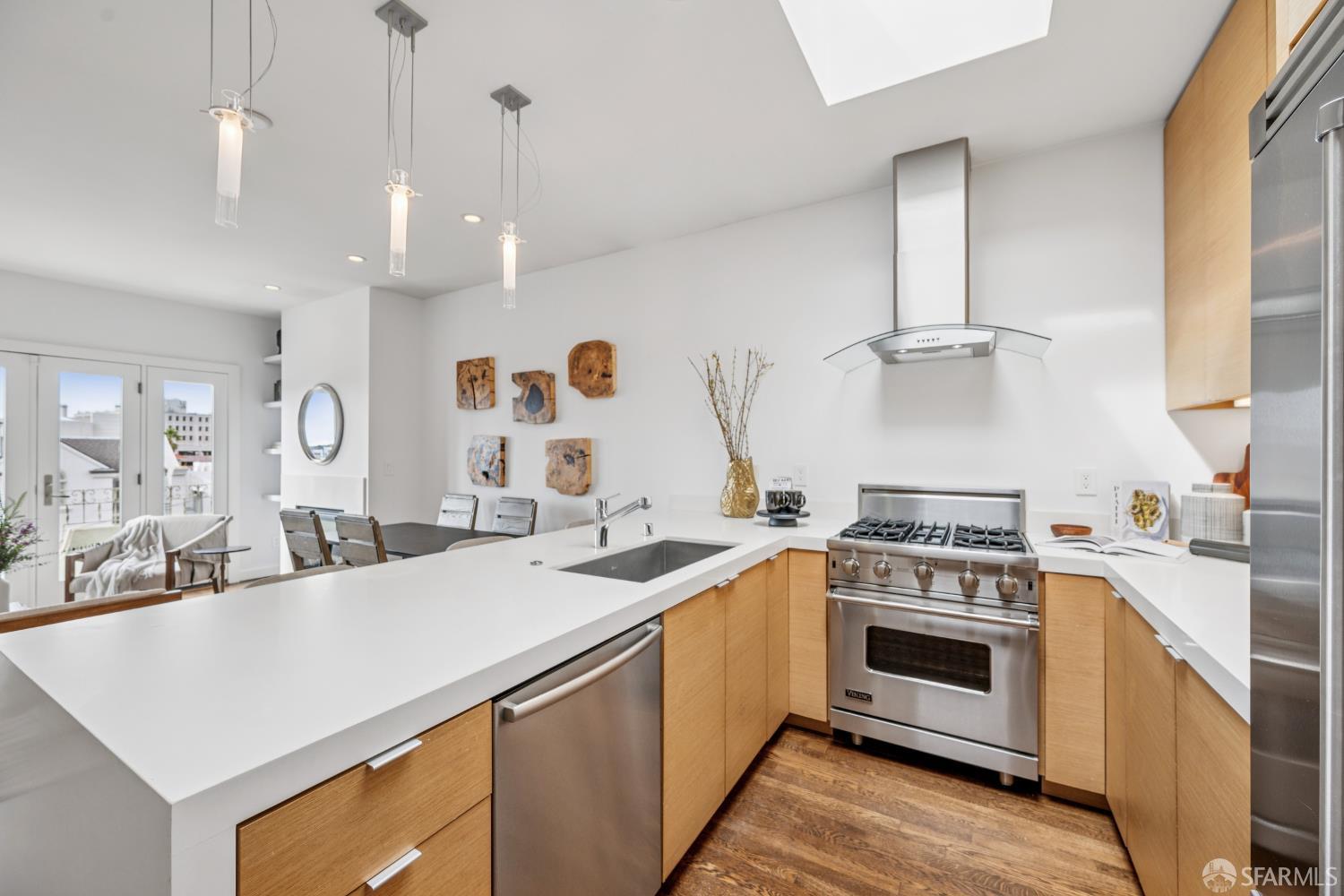 28 Parker Avenue # 302