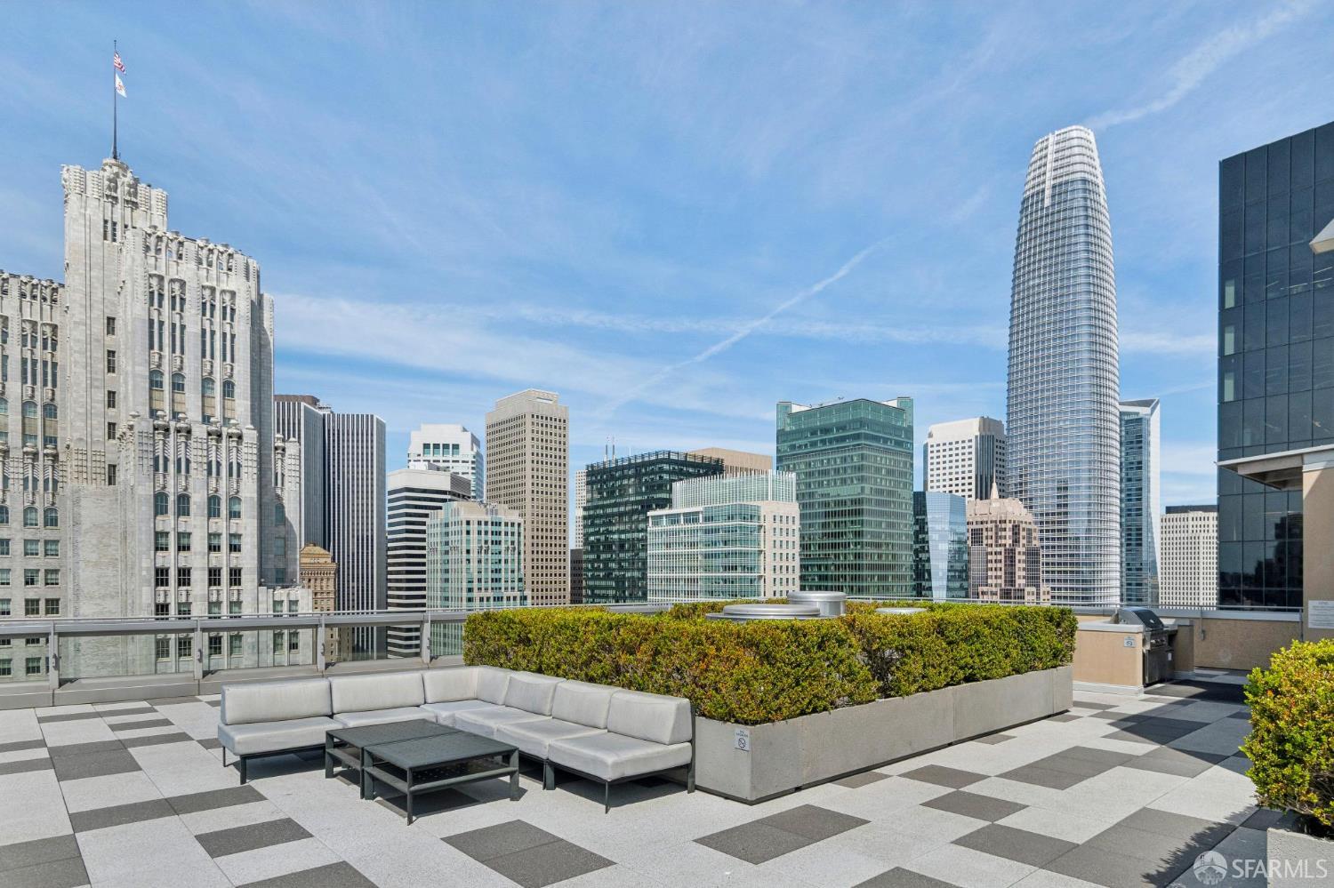 1 Hawthorne Street # 23D