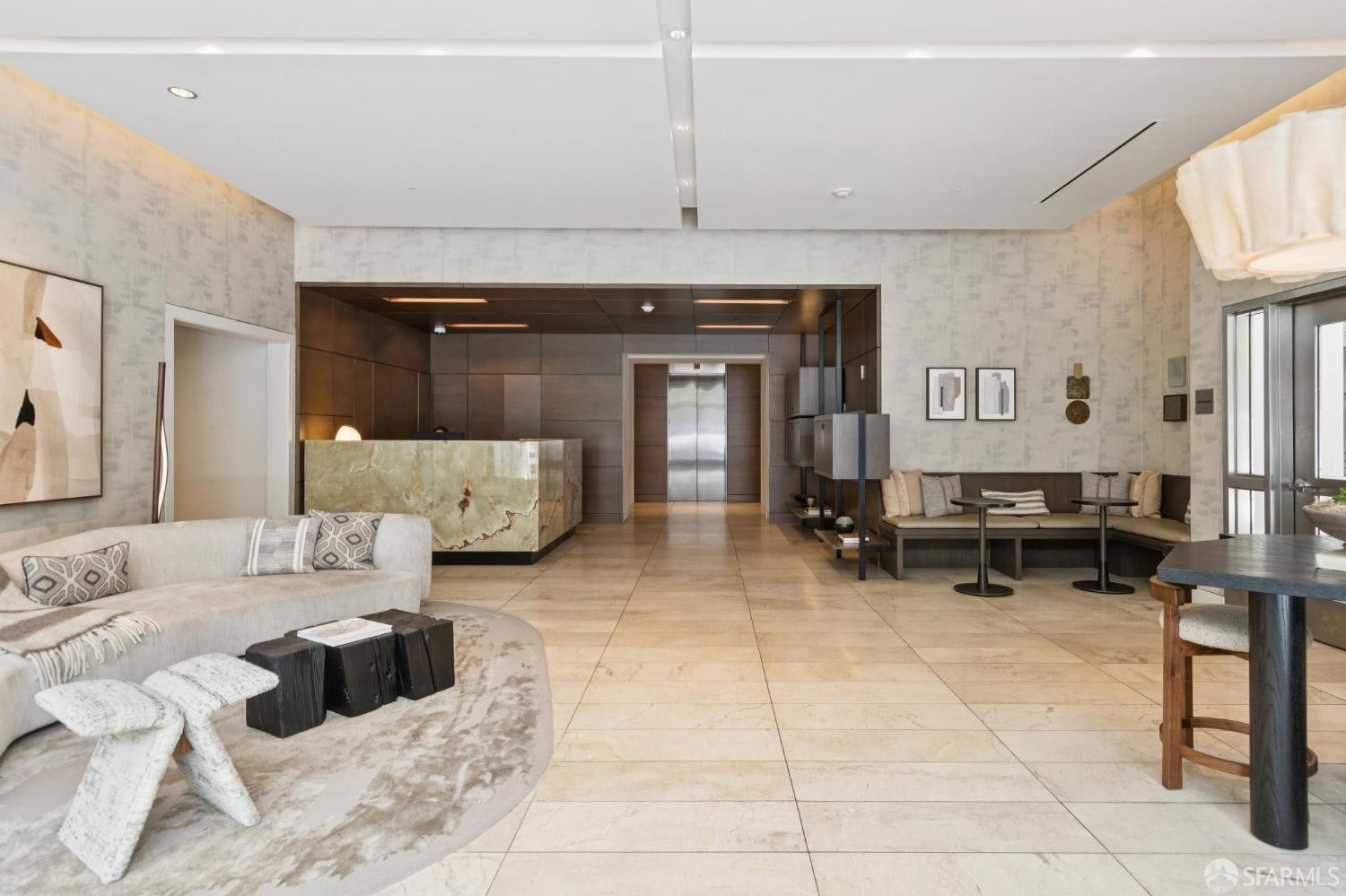 1 Hawthorne Street # 23D