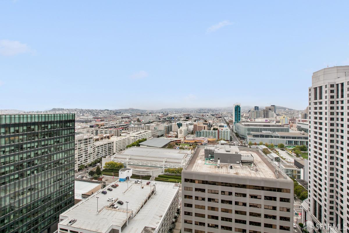 1 Hawthorne Street # 23D