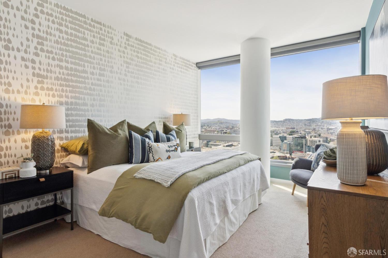 1 Hawthorne Street # 23D