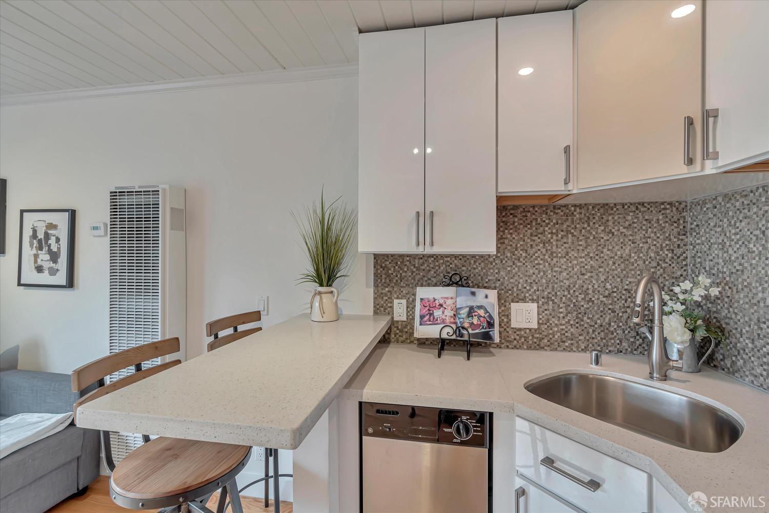 226 27th Street # 10