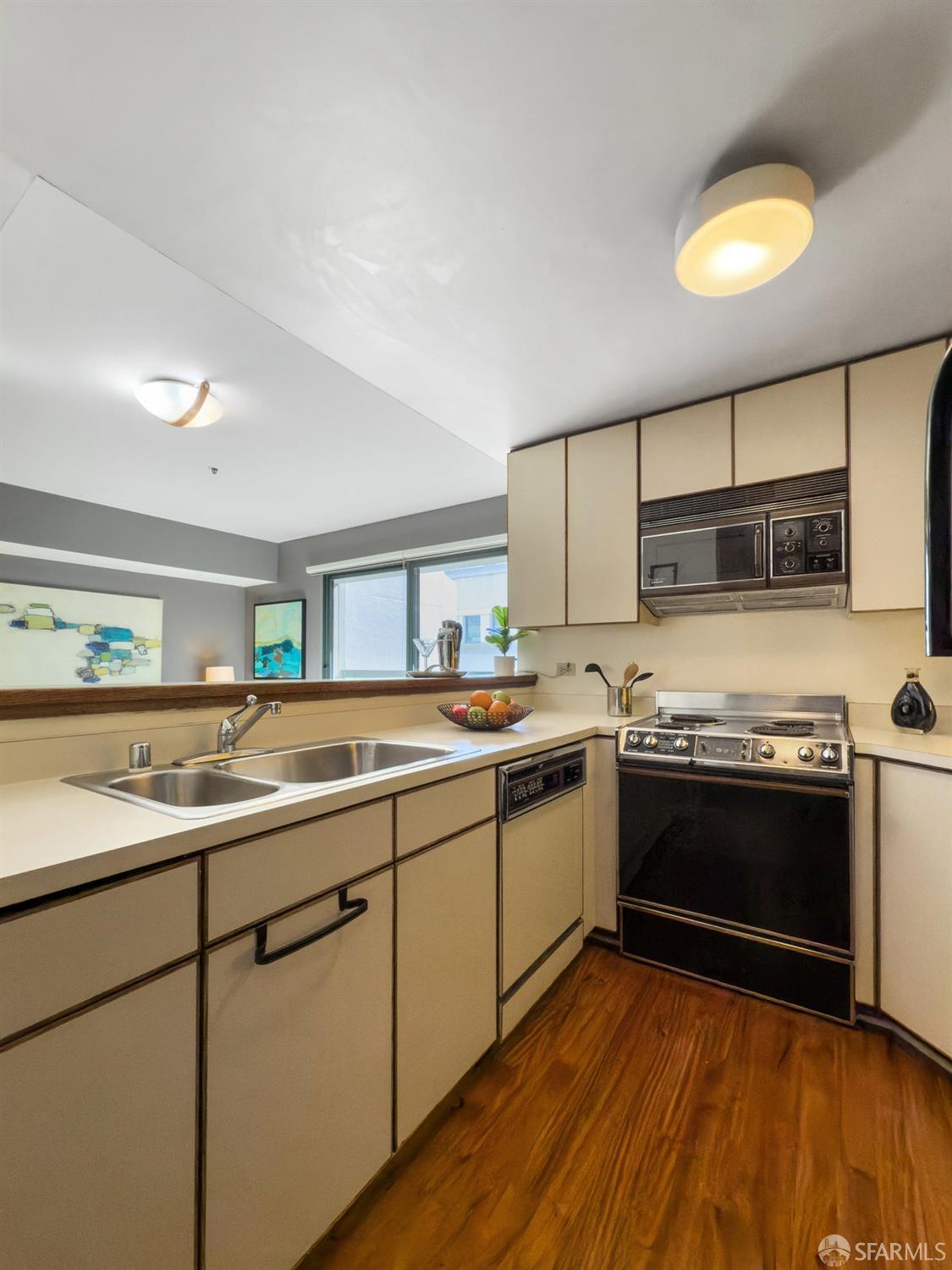601 Van Ness Avenue # 348