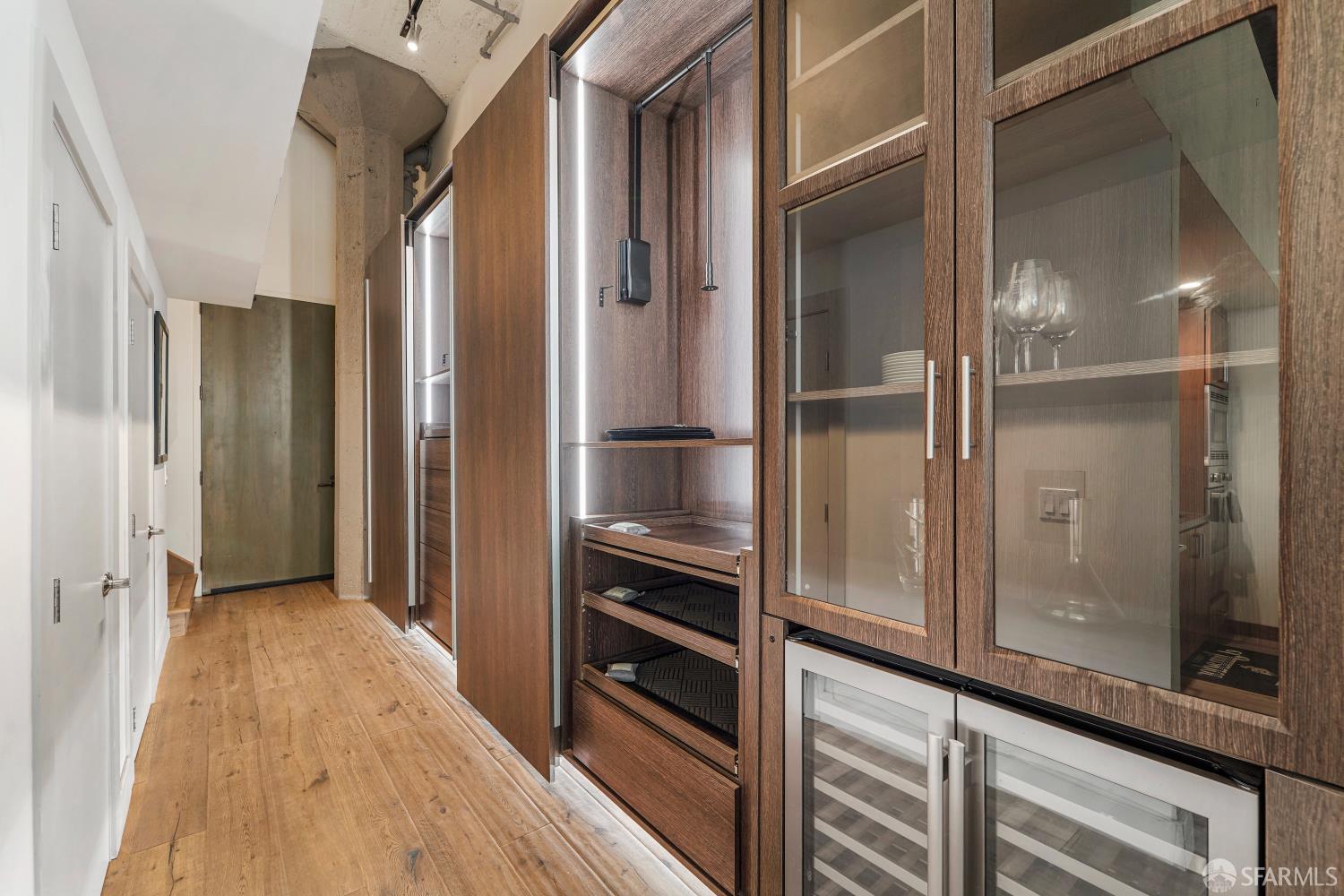 601 4th Street # 106