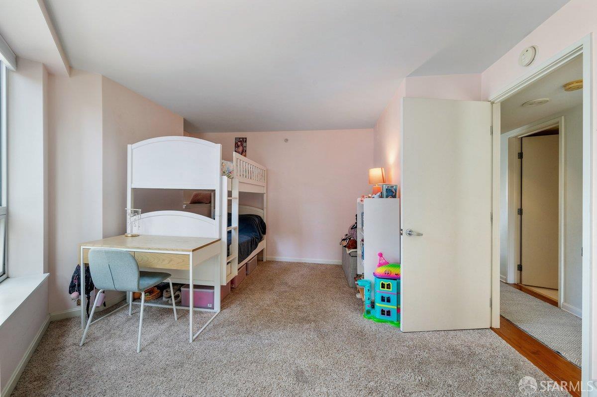 400 Beale Street # 701