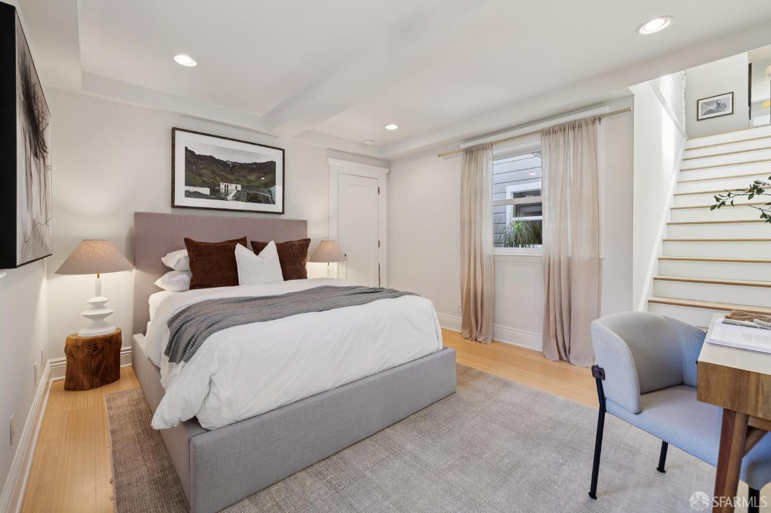 814 Hampshire Street