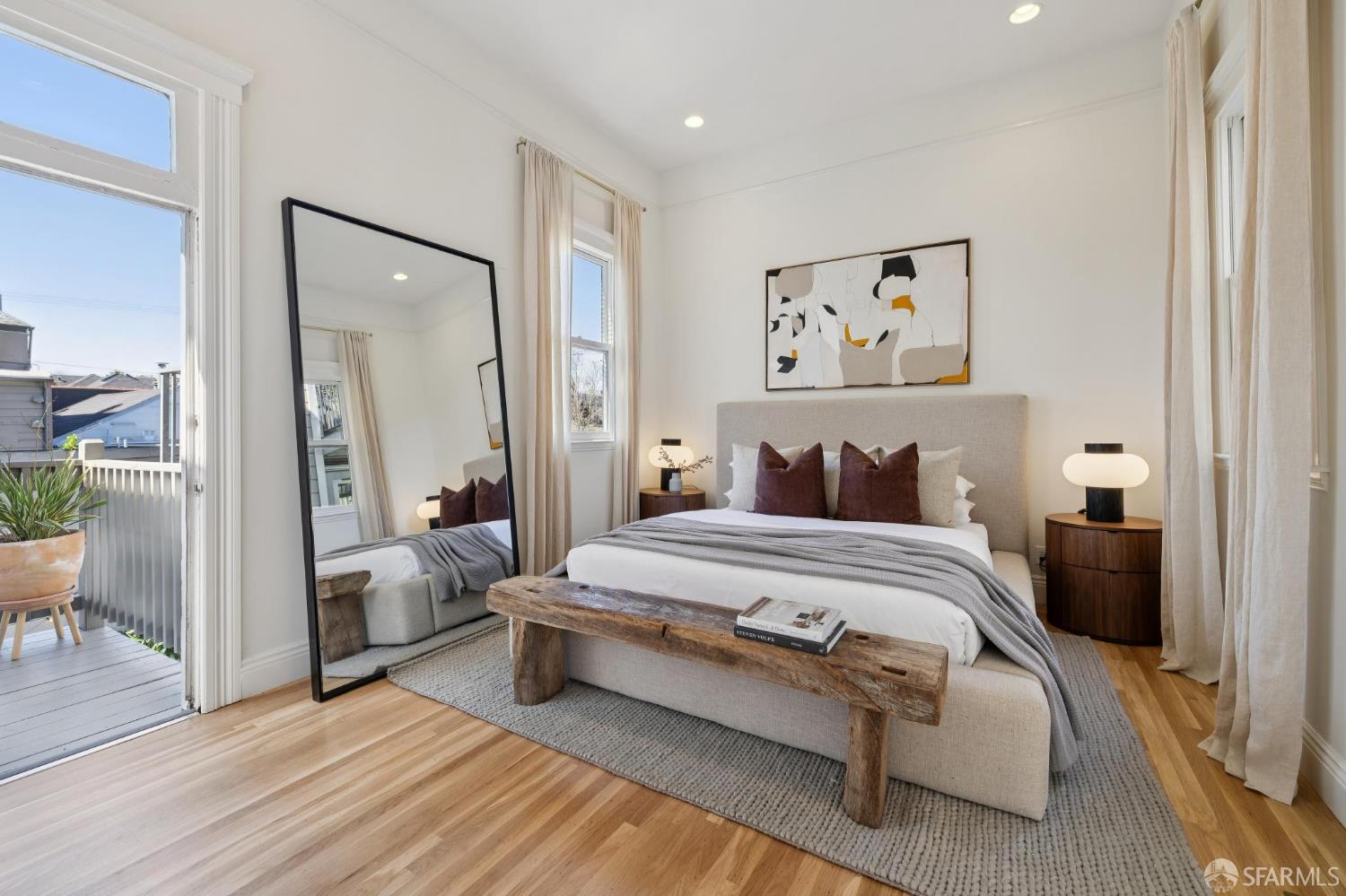 814 Hampshire Street