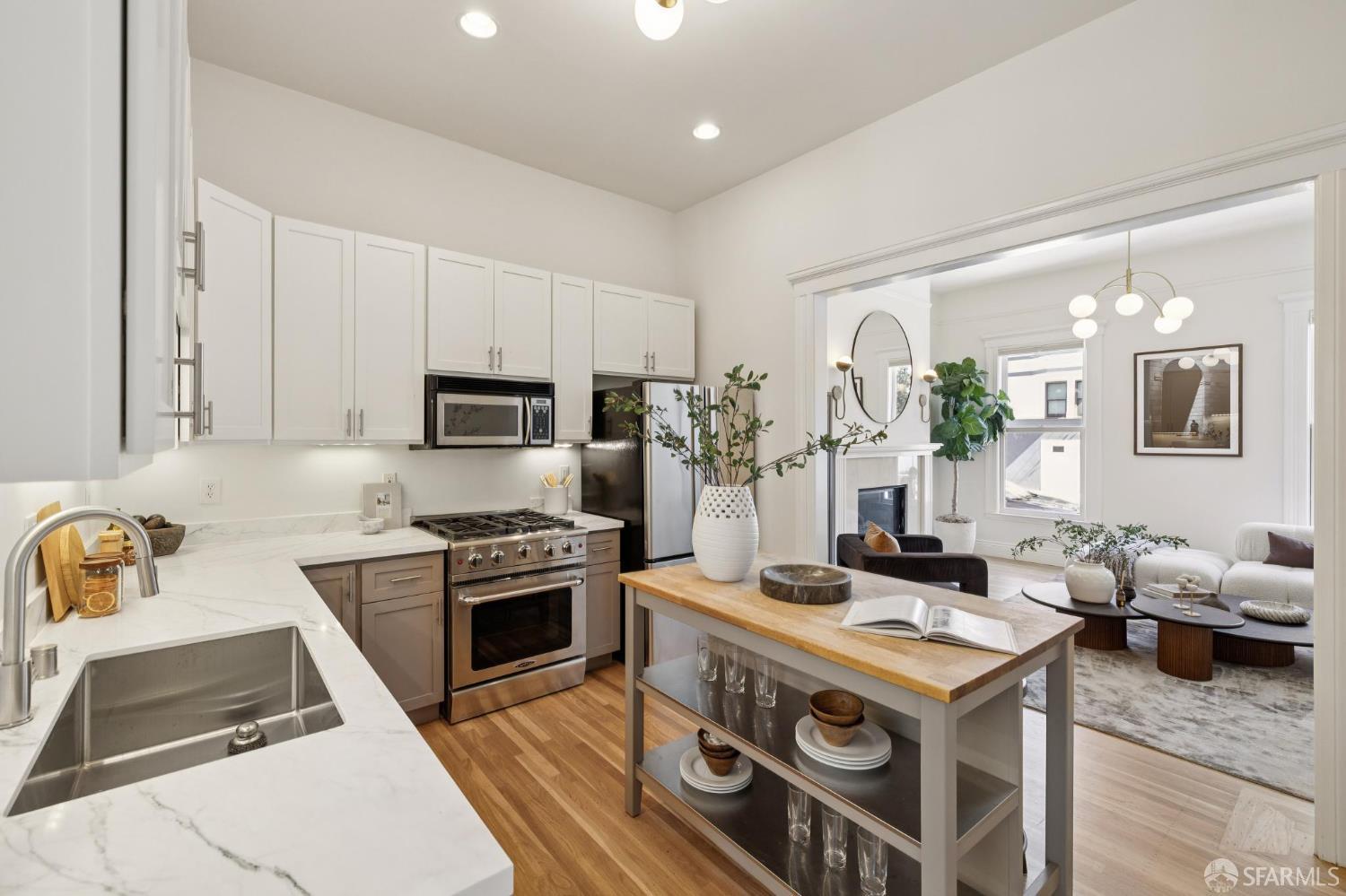 814 Hampshire Street