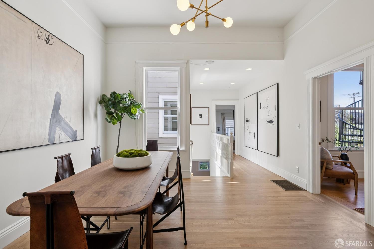 814 Hampshire Street