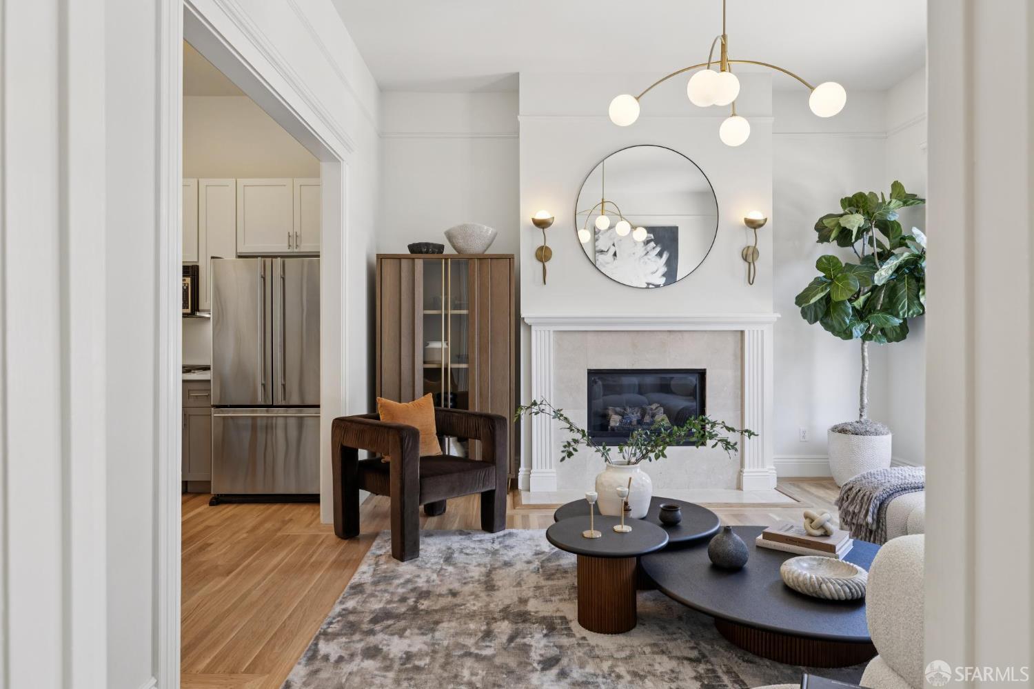 814 Hampshire Street