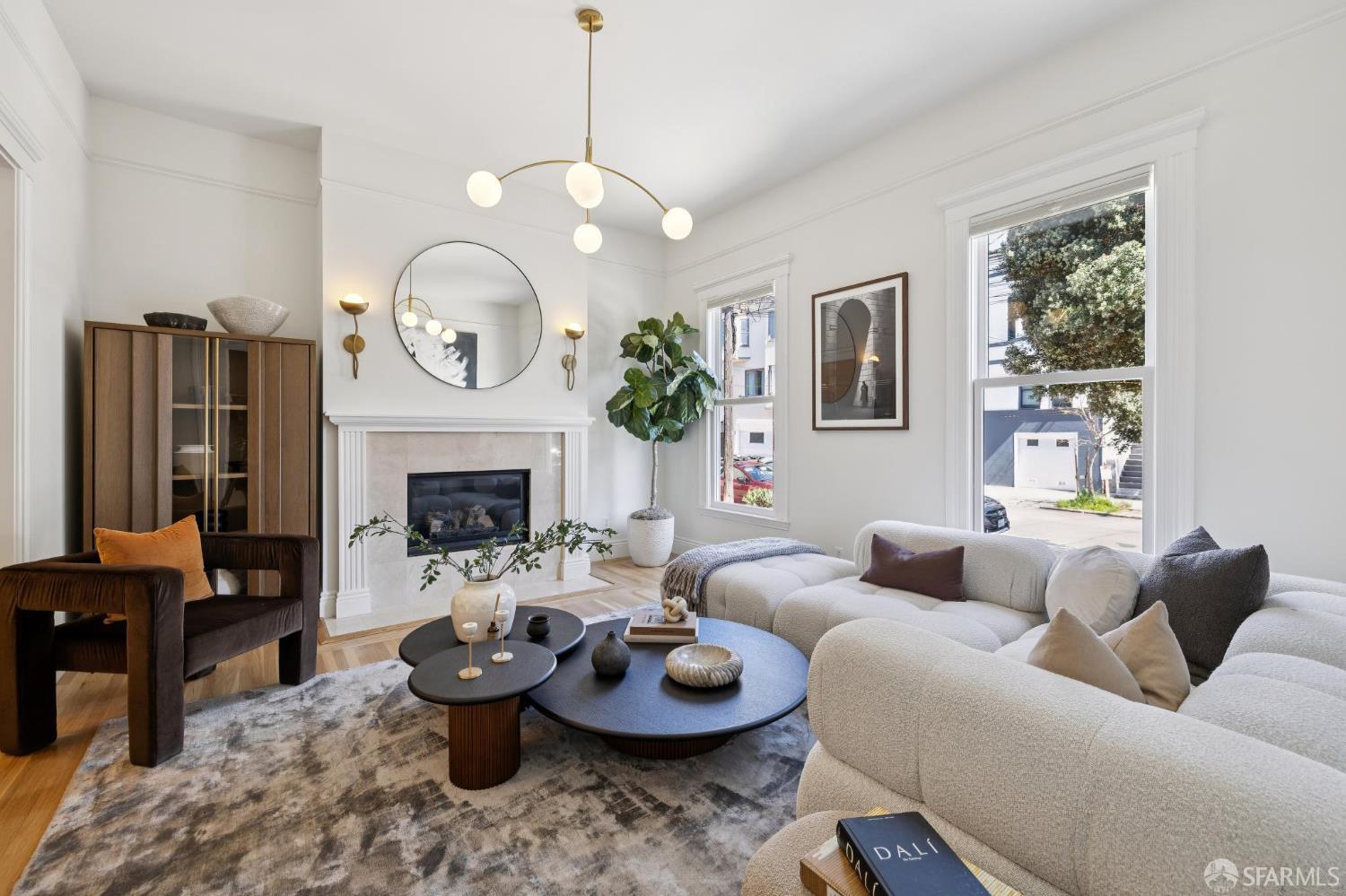 814 Hampshire Street