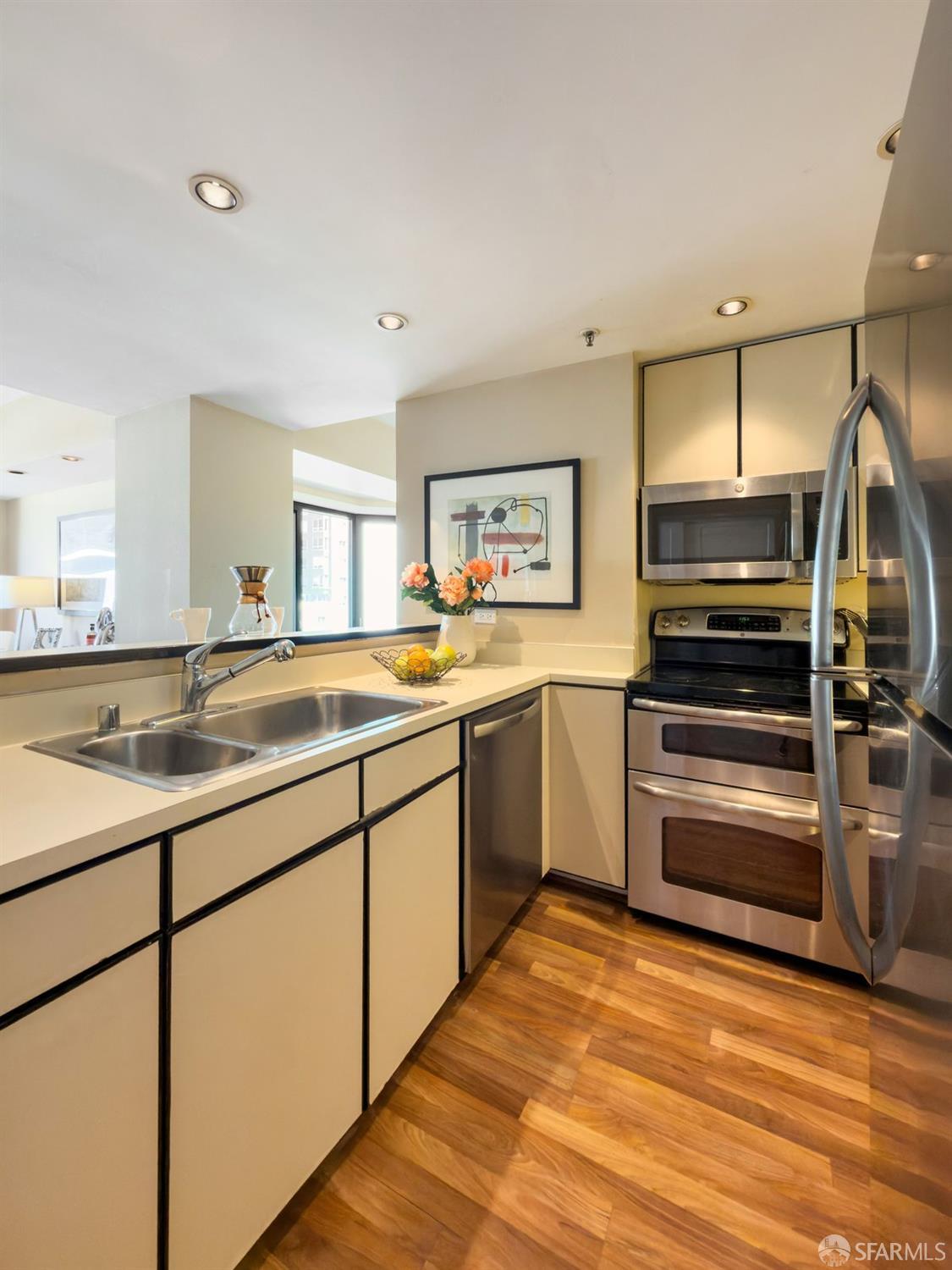 601 Van Ness Avenue # 411