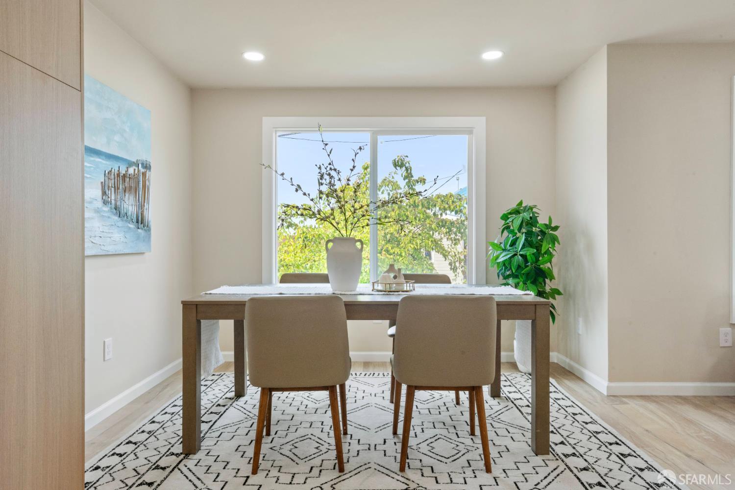 318 Avalon Avenue