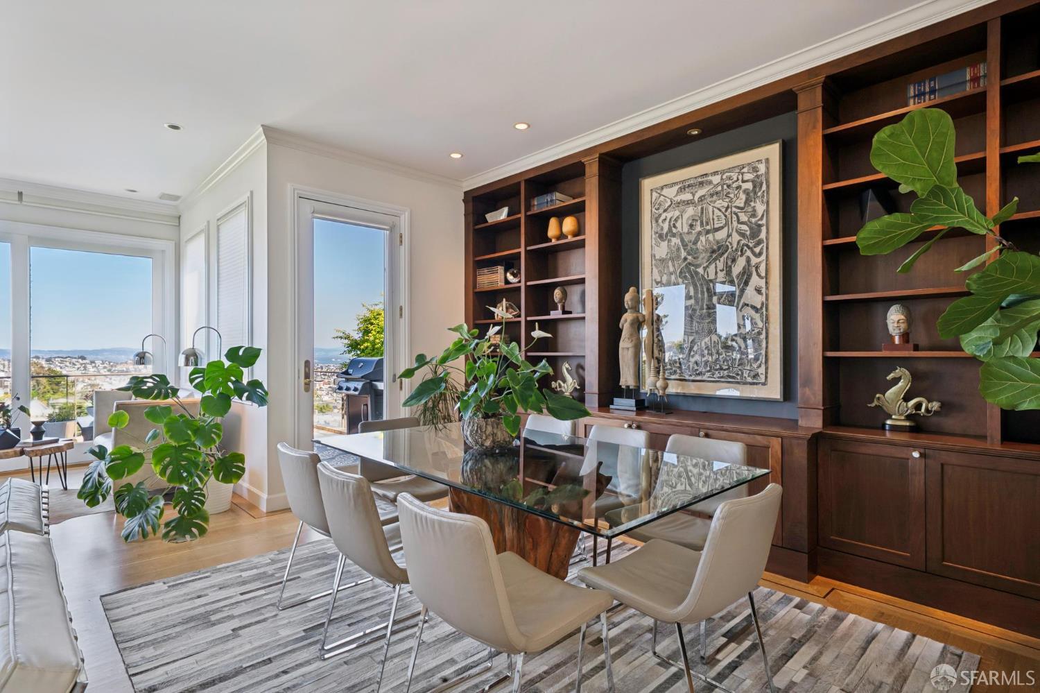 469 Collingwood Street
