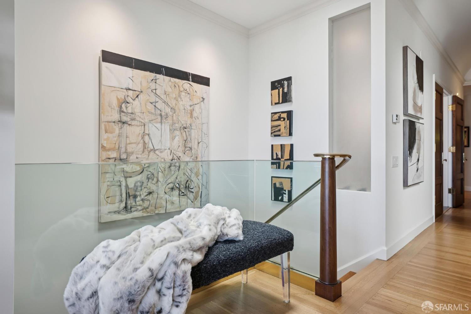 469 Collingwood Street