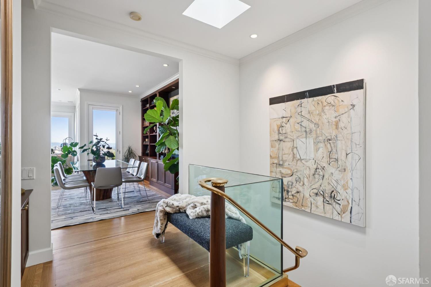 469 Collingwood Street