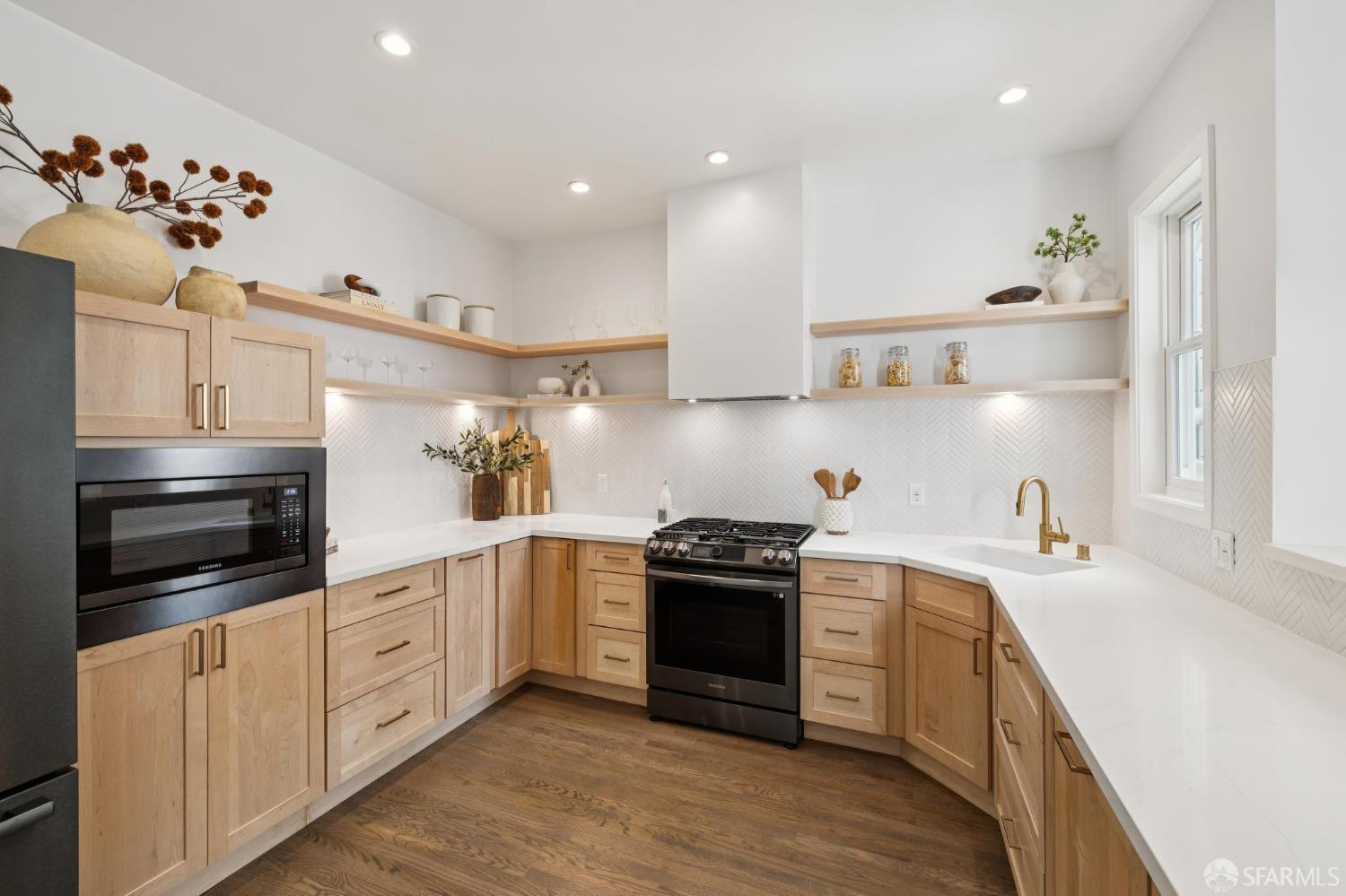 843 14th Street