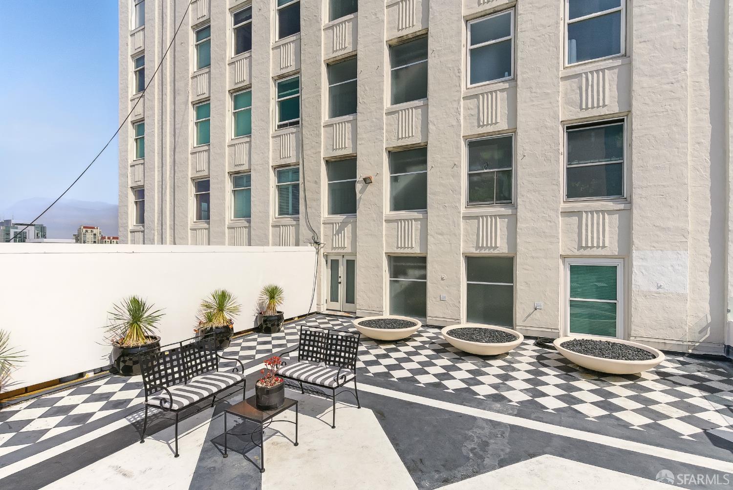 631 Ofarrell Street # 702