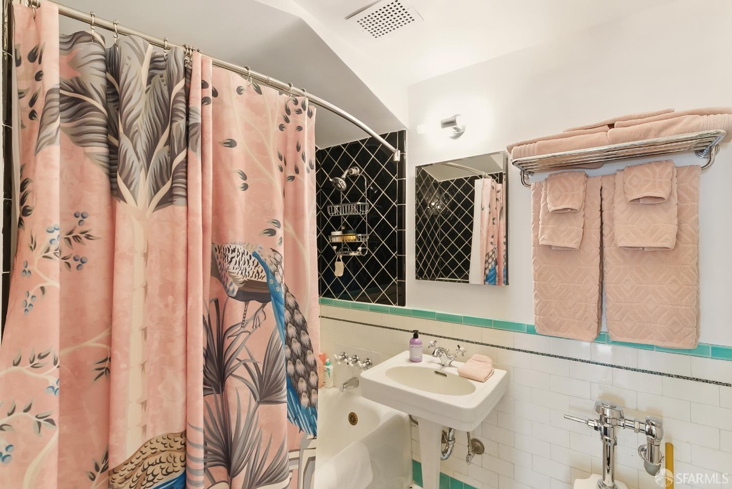 631 Ofarrell Street # 702