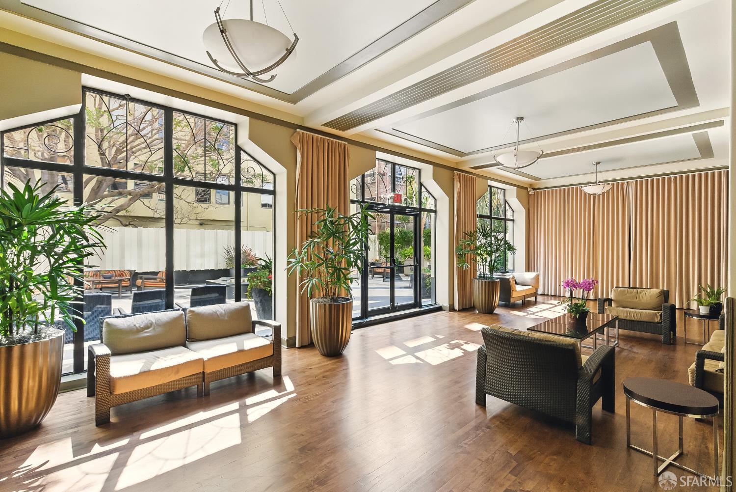 631 Ofarrell Street # 702