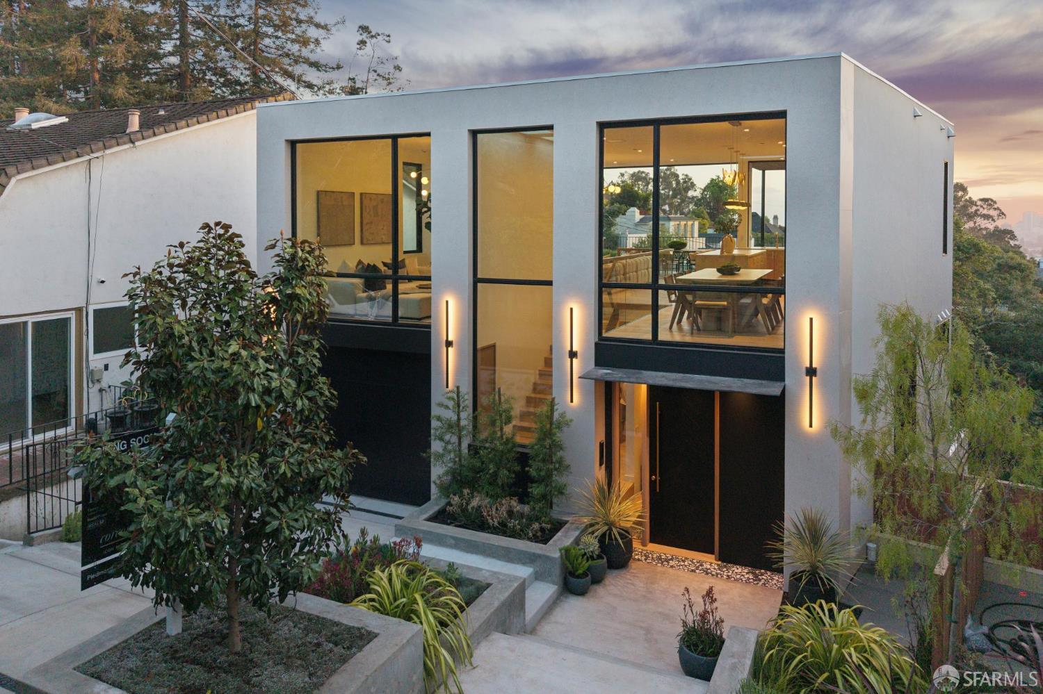 67 Wistaria Way