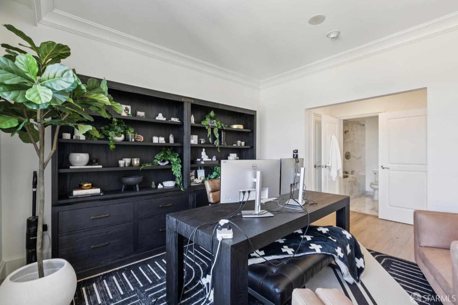 690 Market Street # 1703