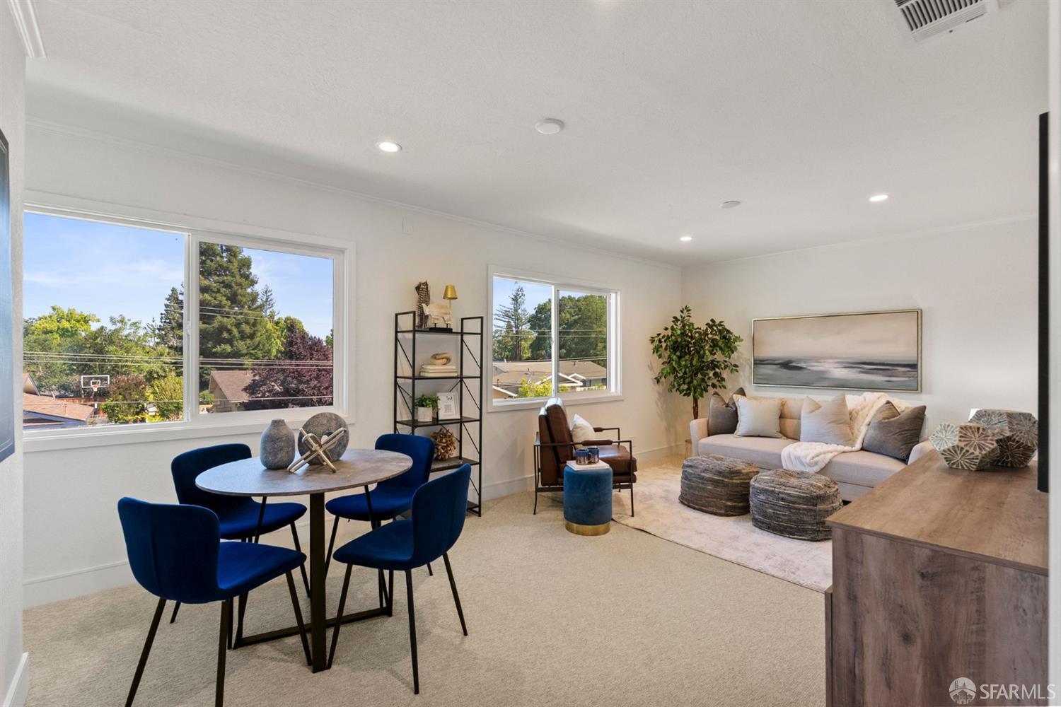 2 Beaumont Court