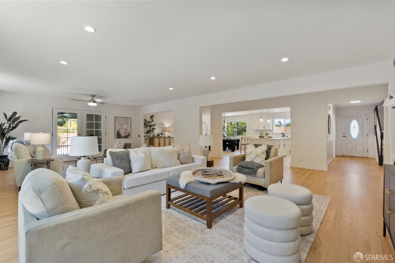 2 Beaumont Court