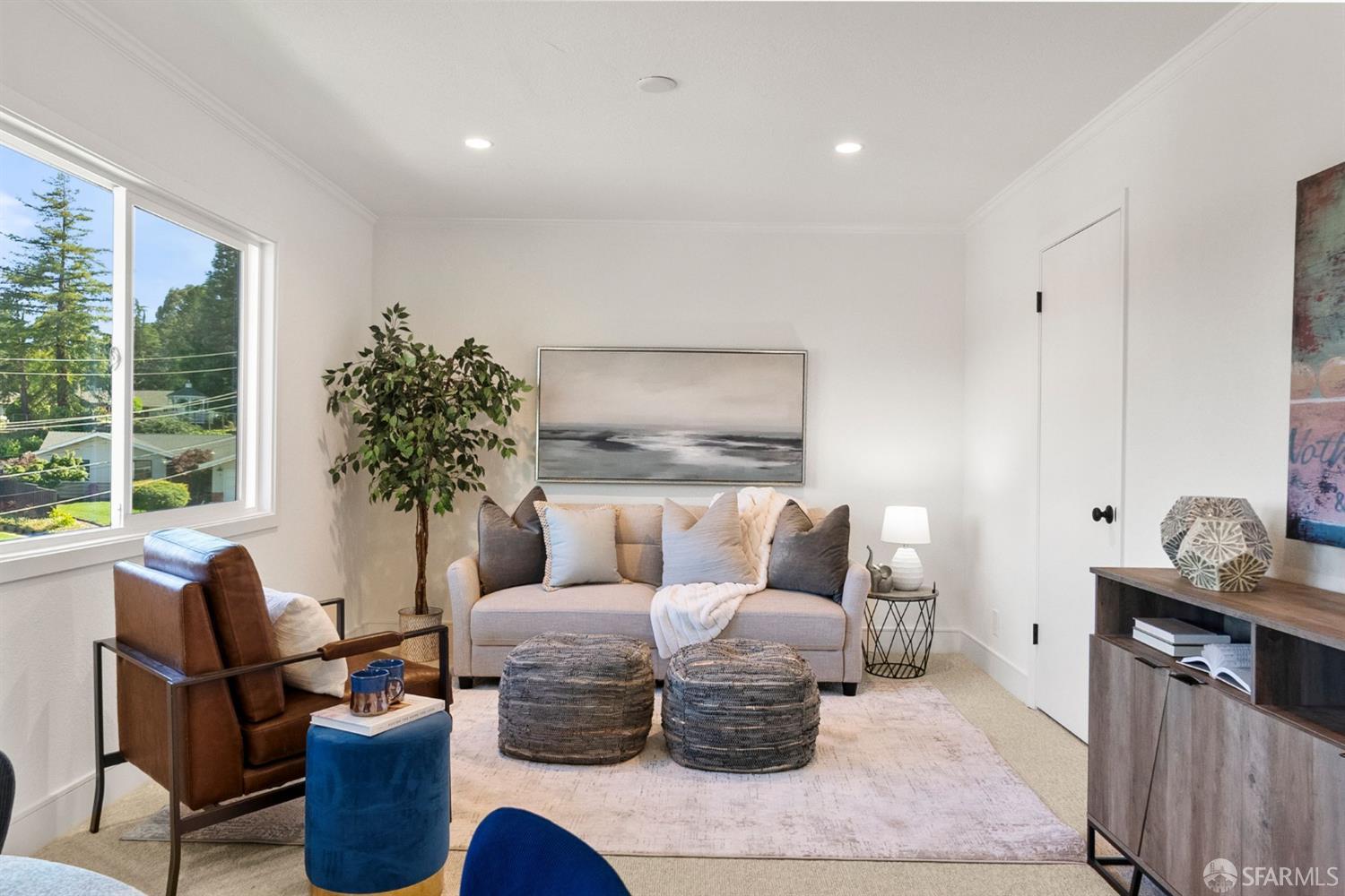 2 Beaumont Court
