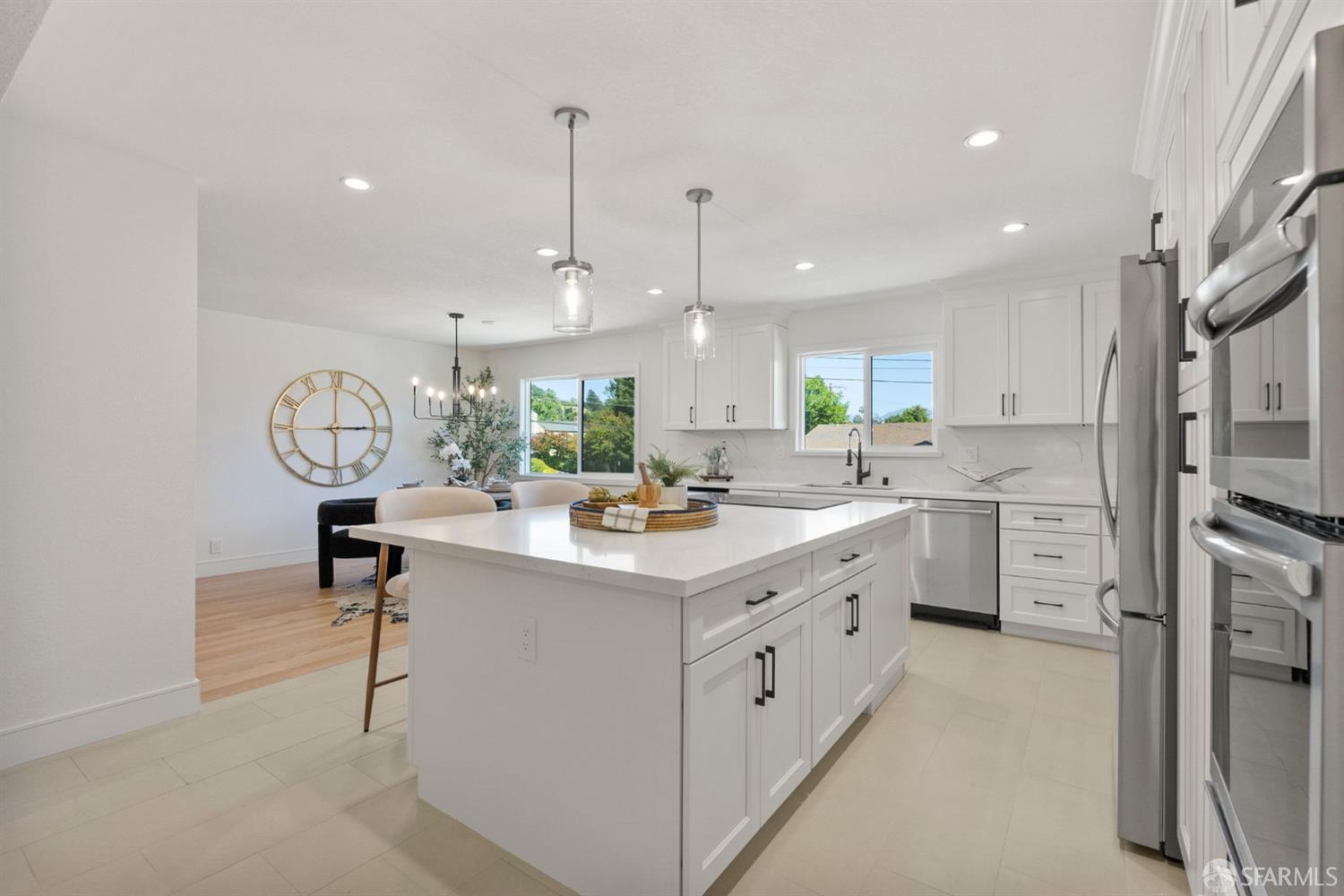 2 Beaumont Court