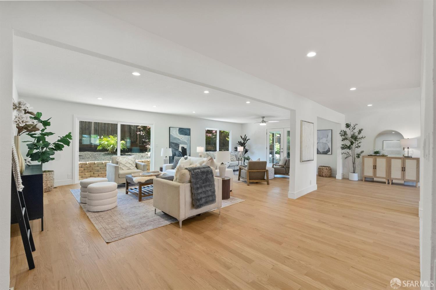 2 Beaumont Court