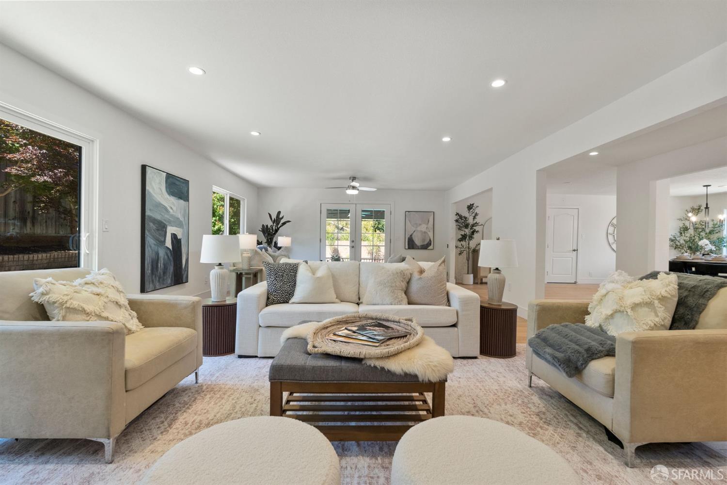 2 Beaumont Court