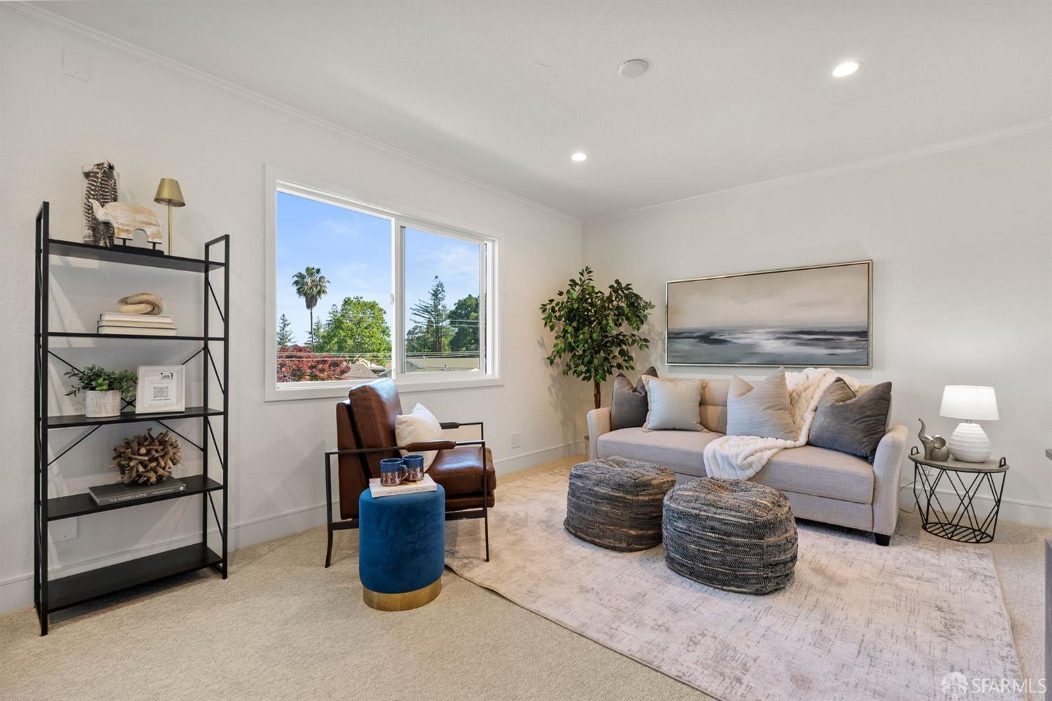 2 Beaumont Court