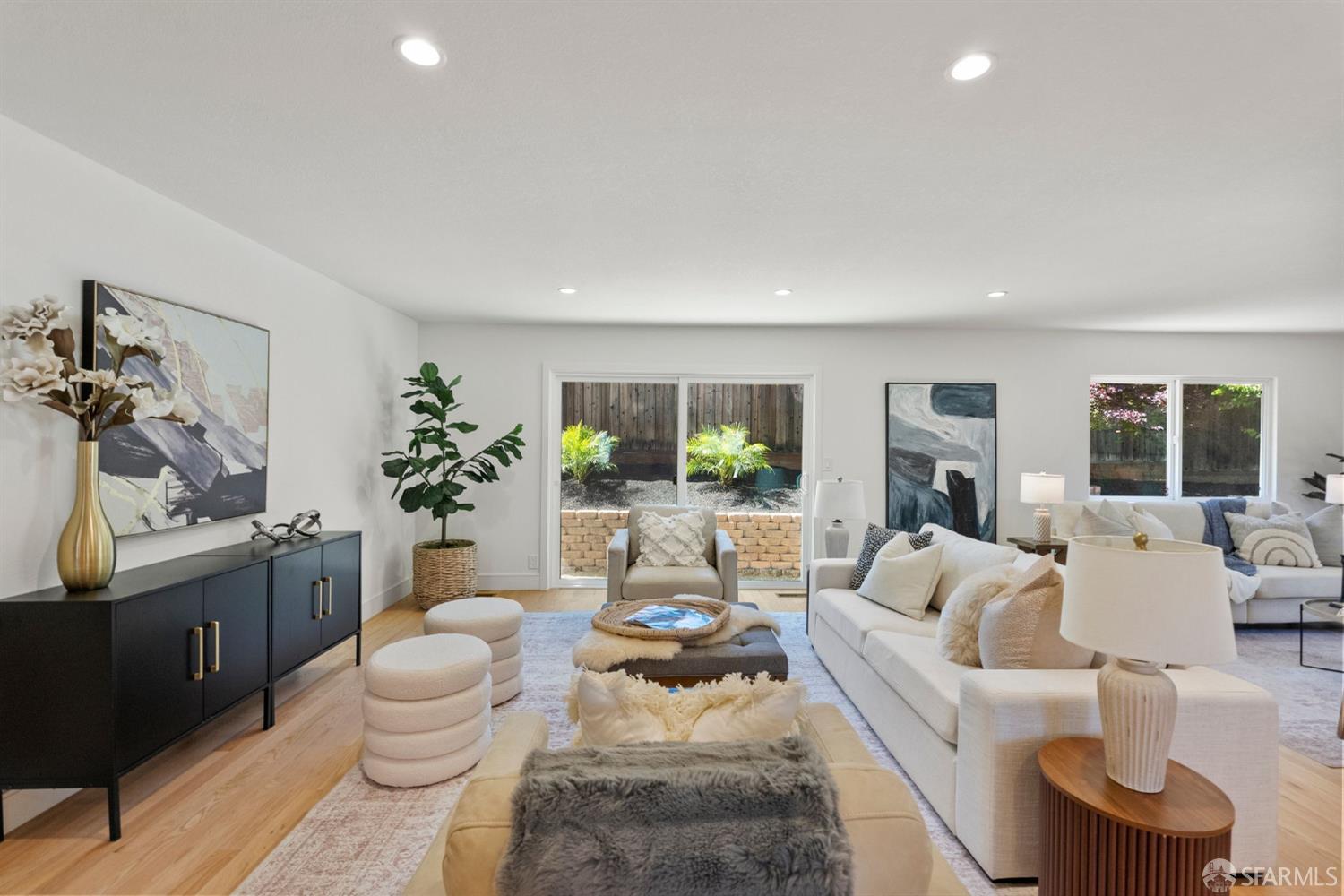 2 Beaumont Court