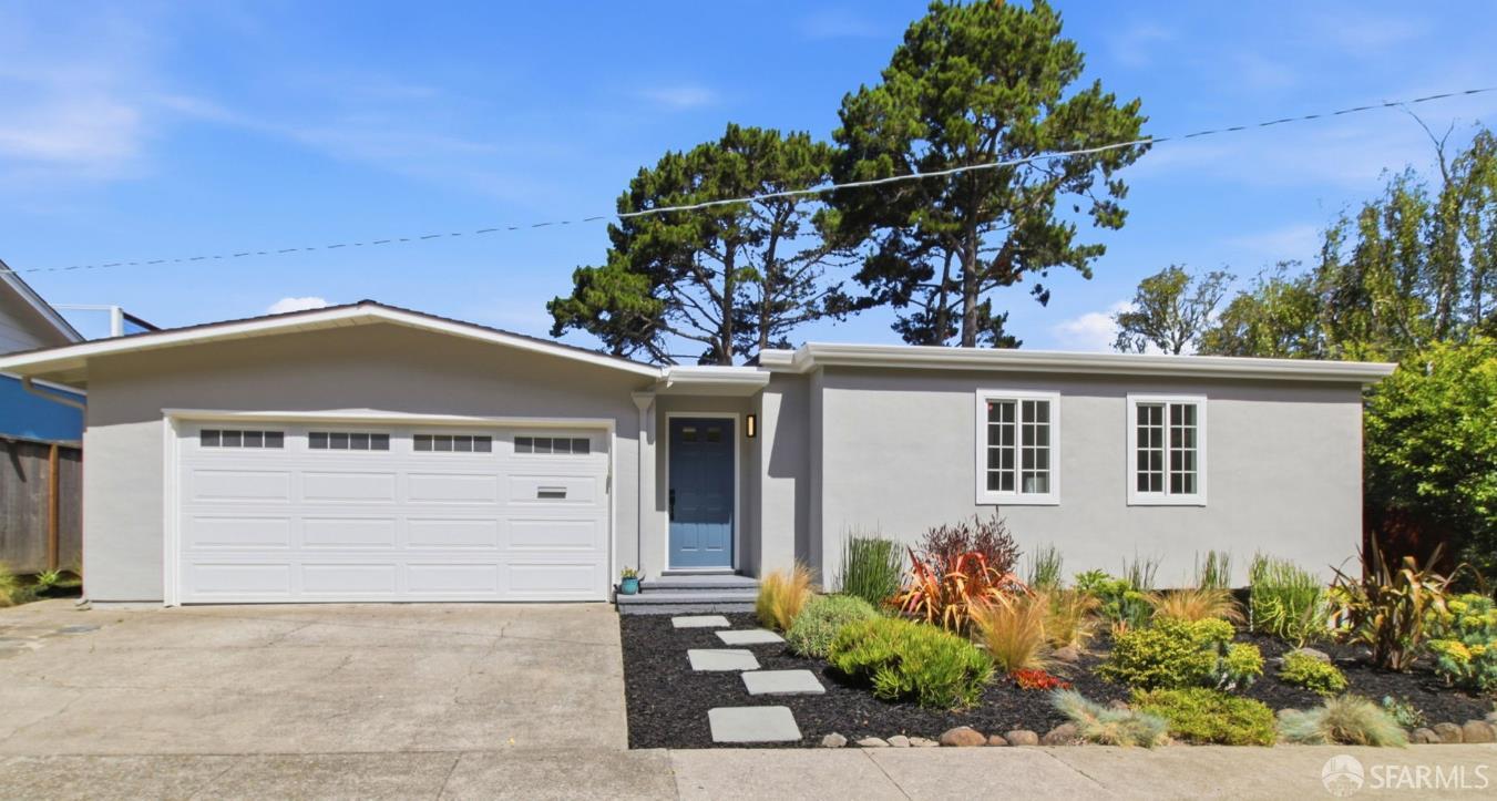 704 Alta Vista Drive