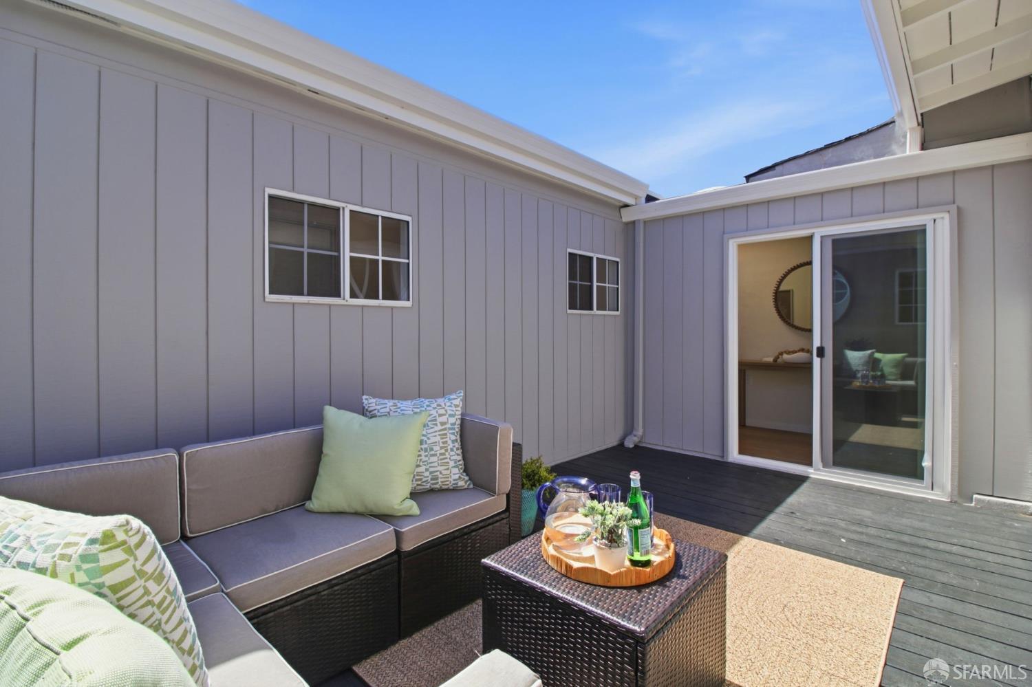 704 Alta Vista Drive