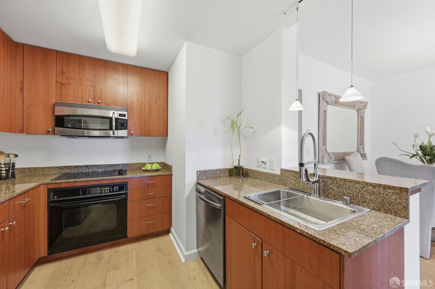 246 2nd Street # 801
