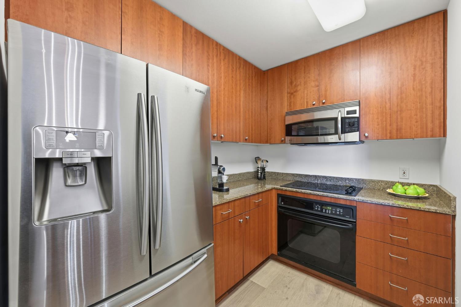 246 2nd Street # 801