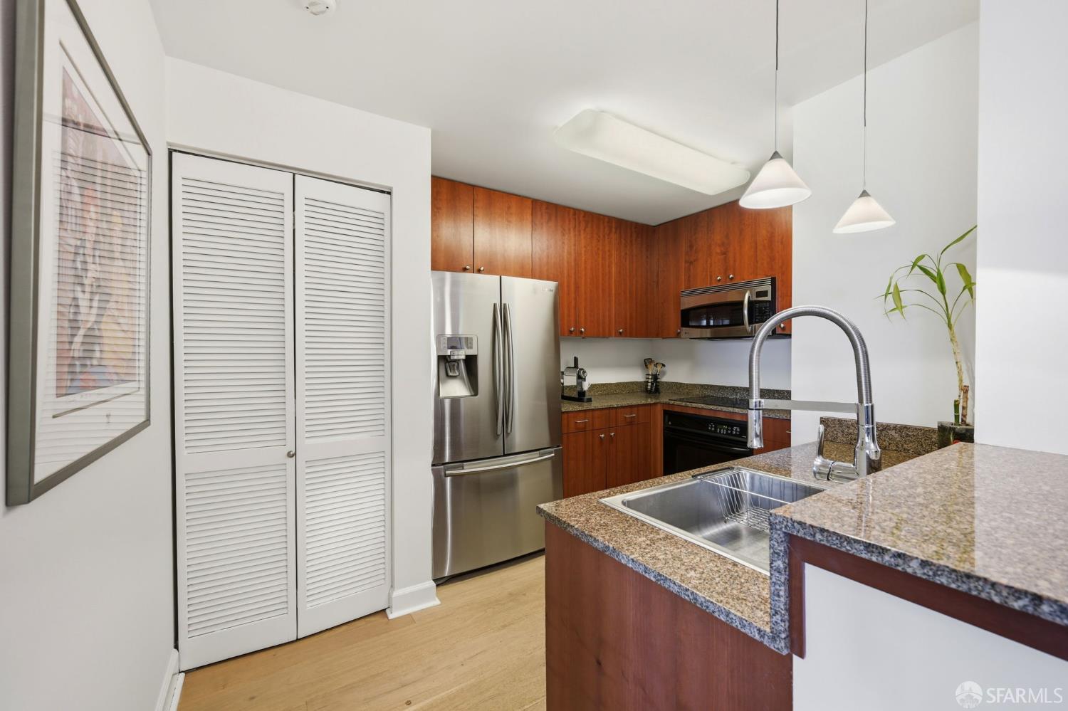 246 2nd Street # 801