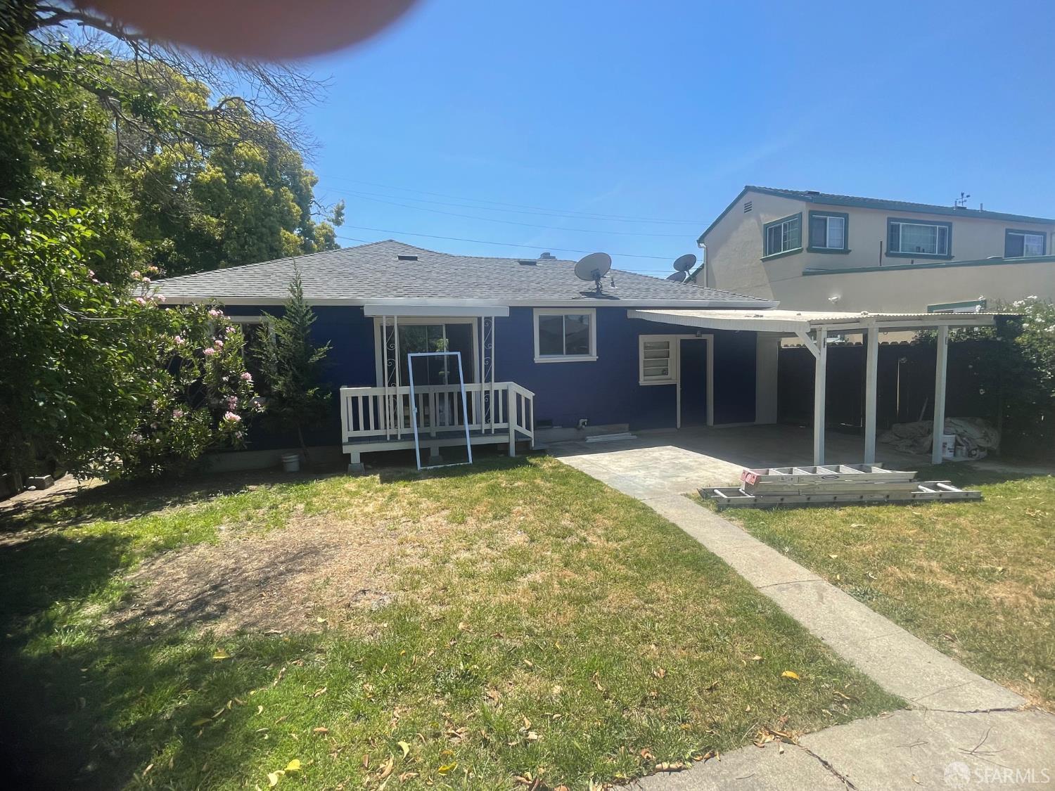 1028 Cherry Street