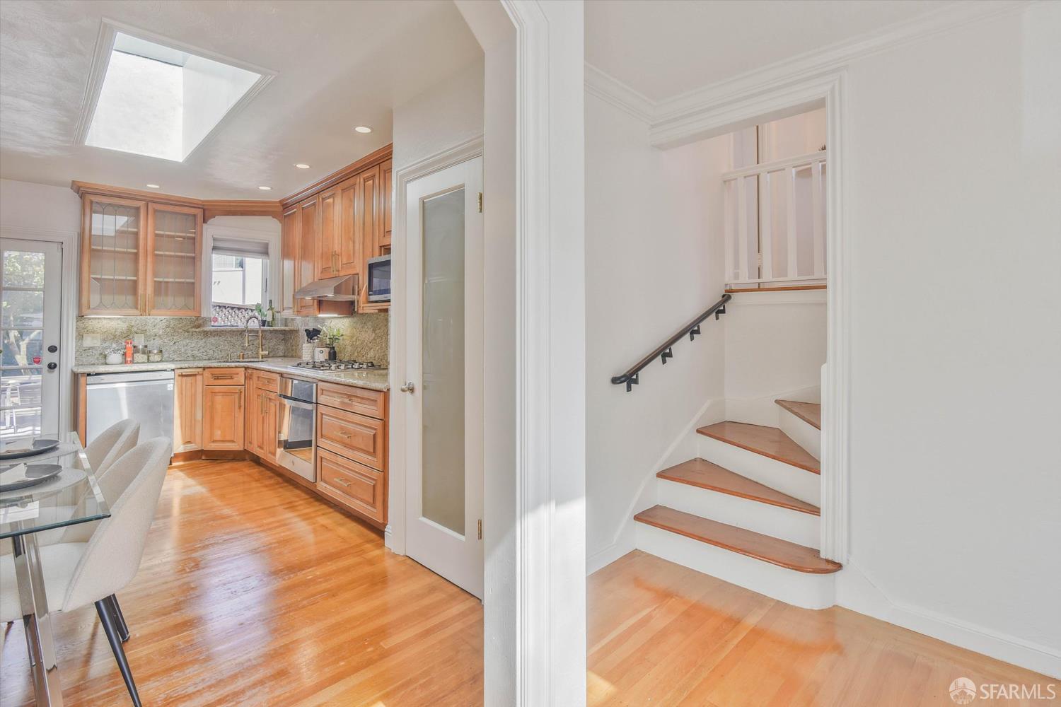 2 Maddux Avenue