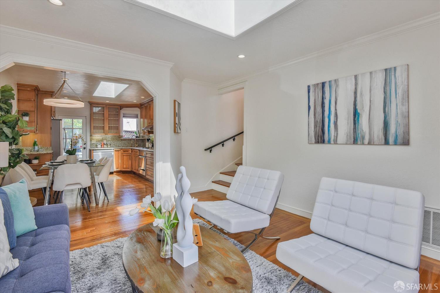 2 Maddux Avenue