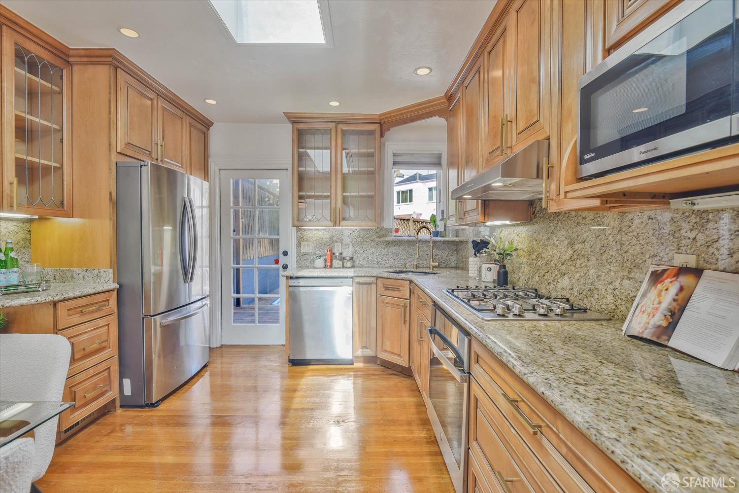 2 Maddux Avenue