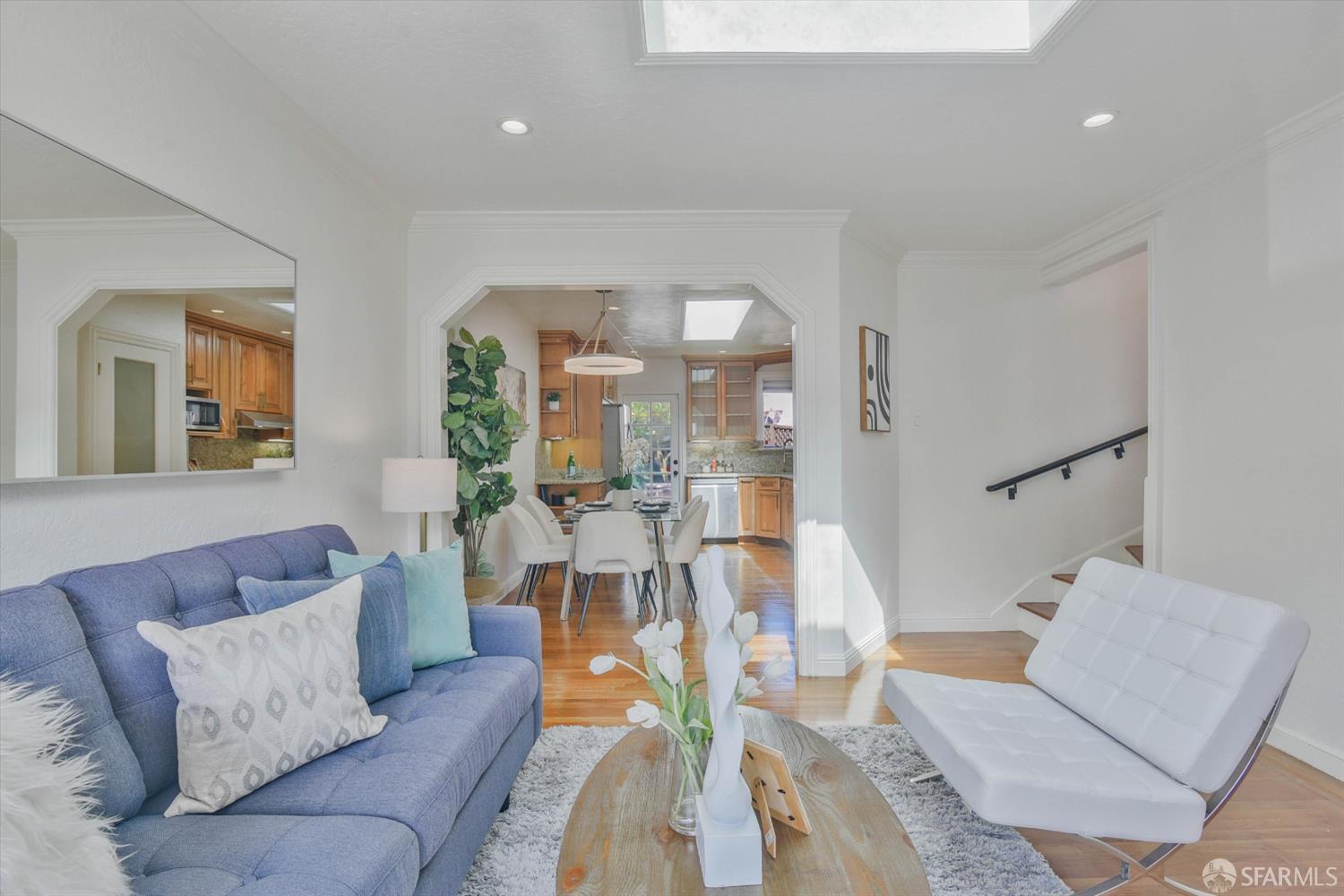 2 Maddux Avenue