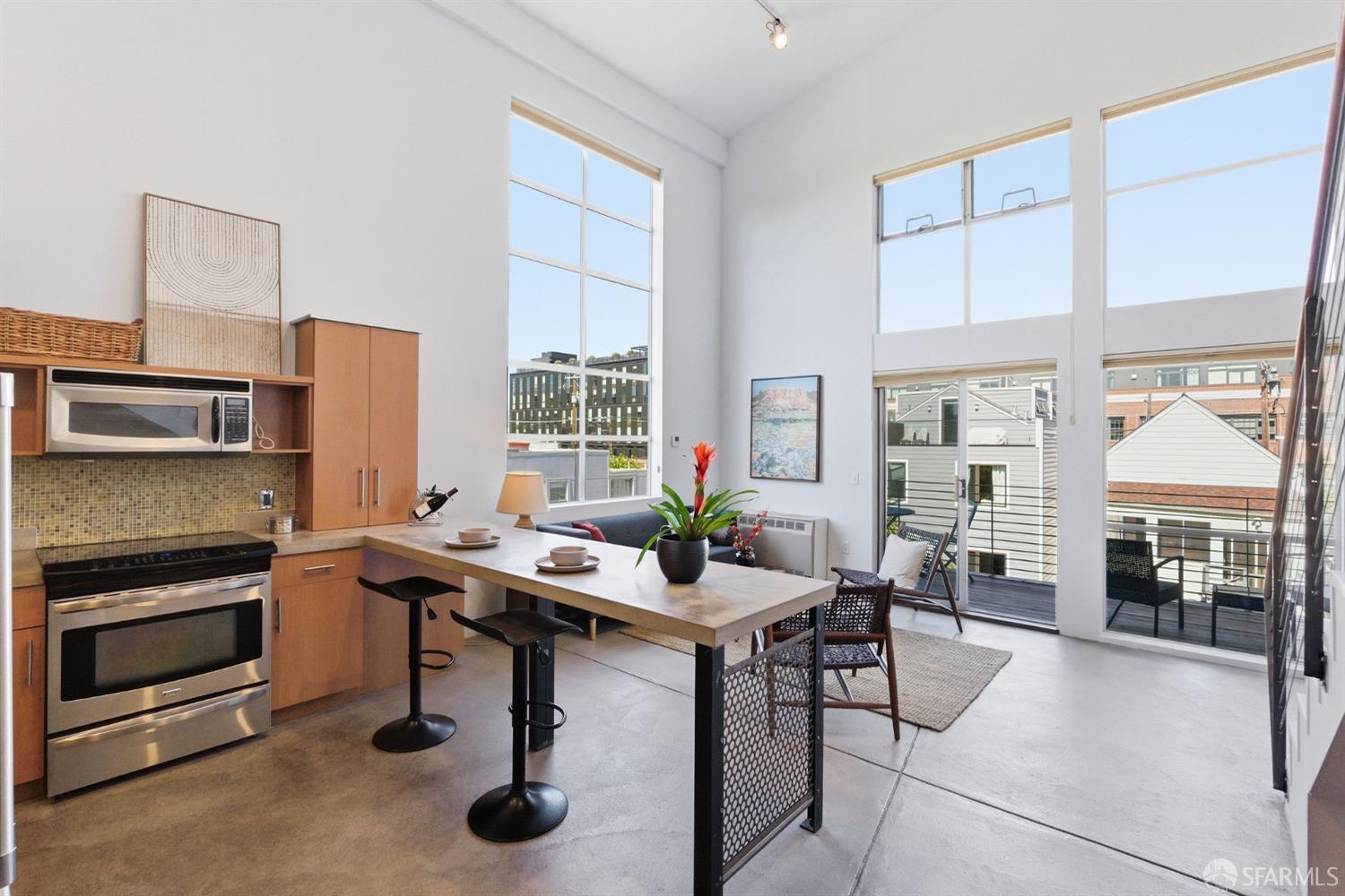 725 Florida Street # 15