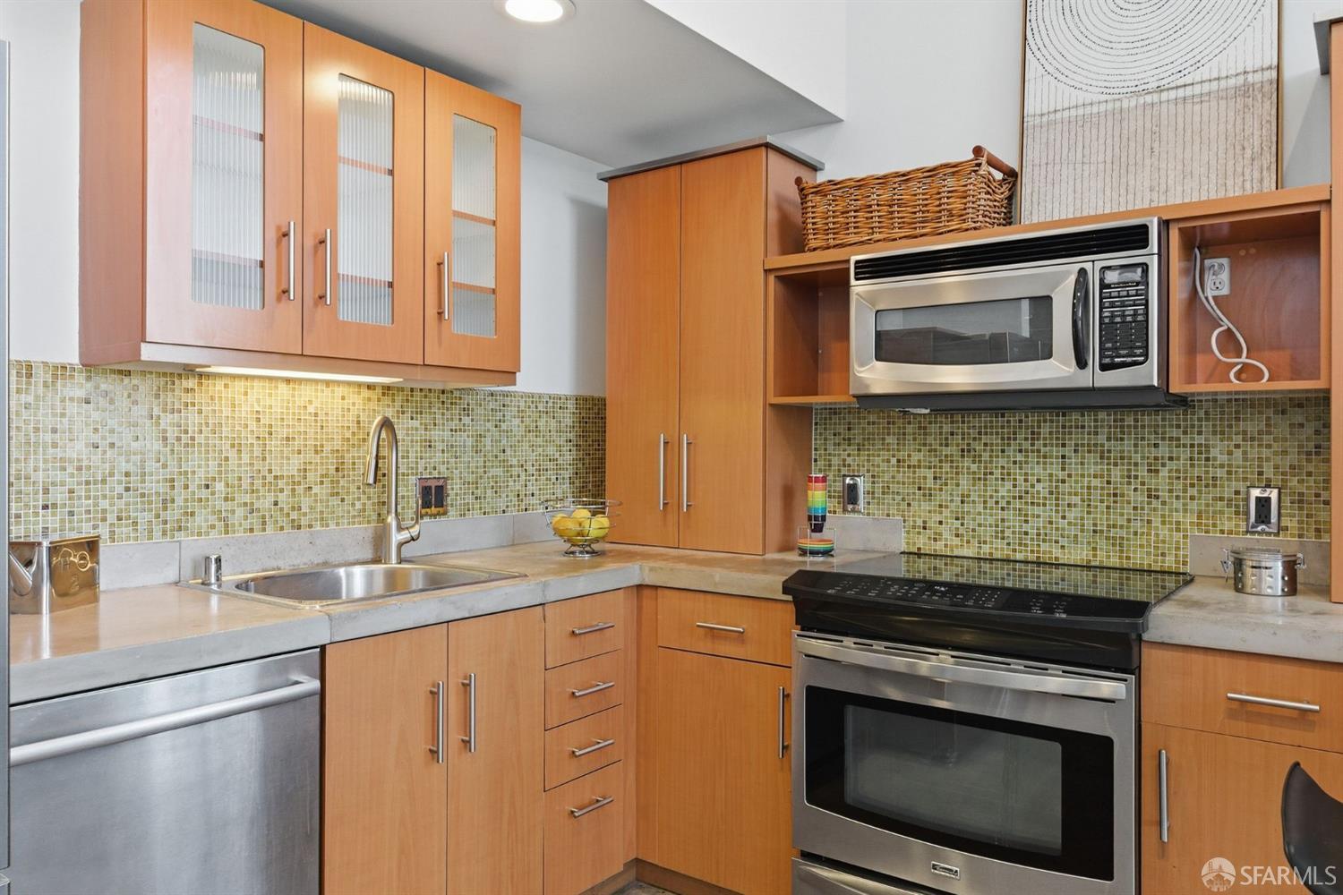 725 Florida Street # 15