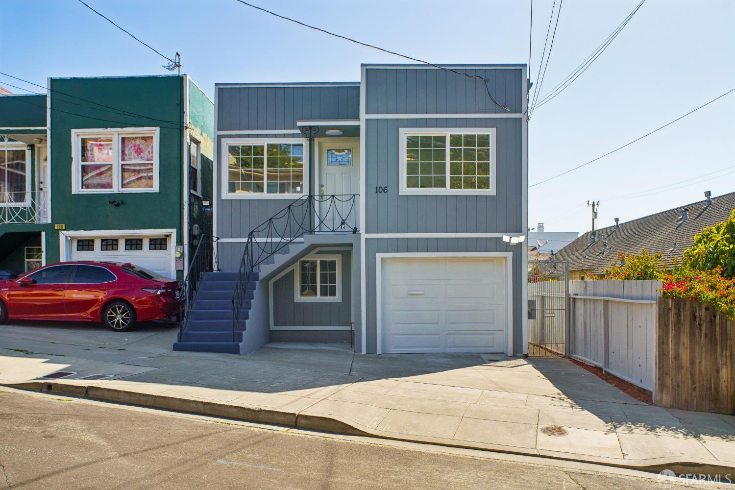 106 Chapman Avenue